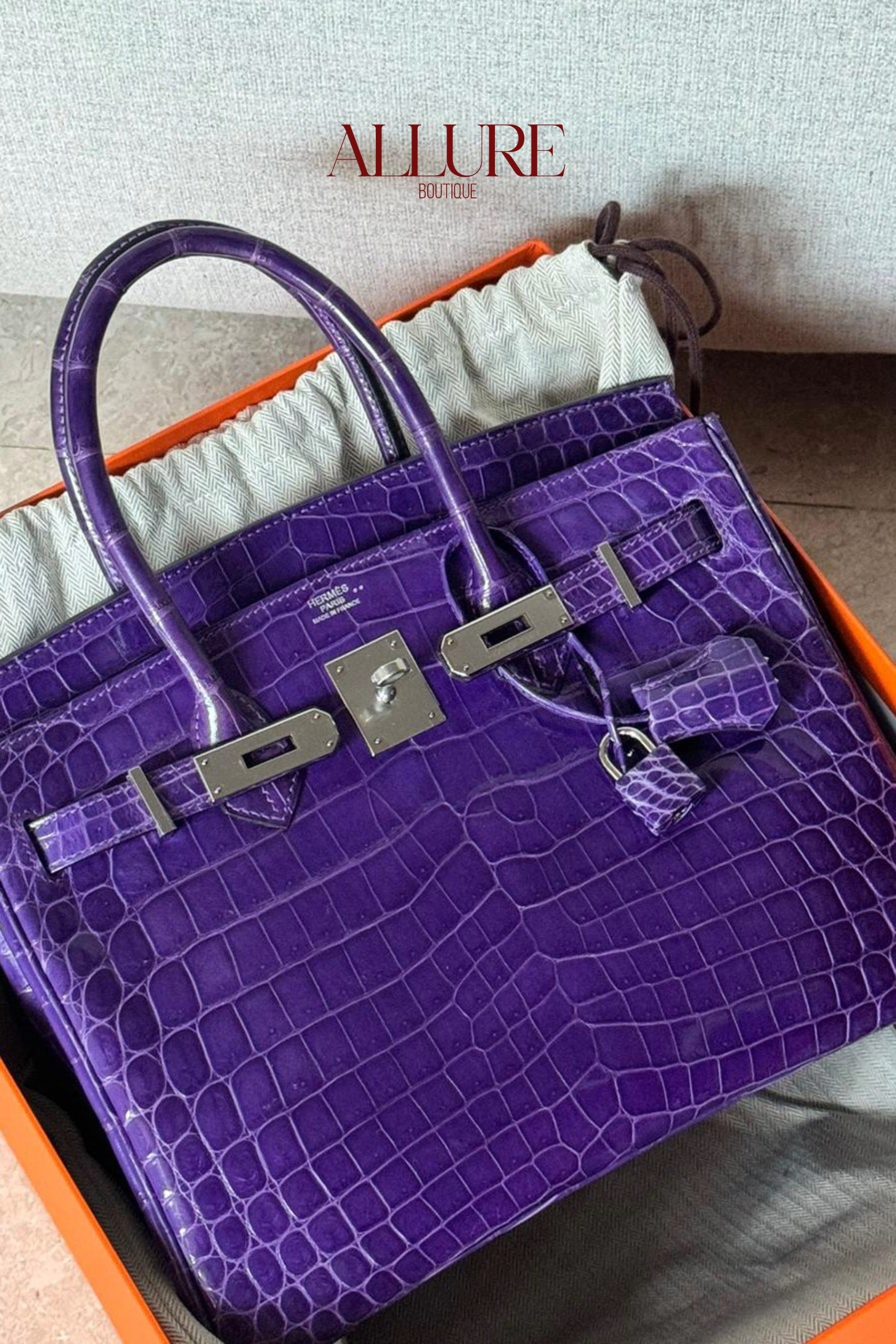 5 Essential Factors When Selling Your Birkin Bag