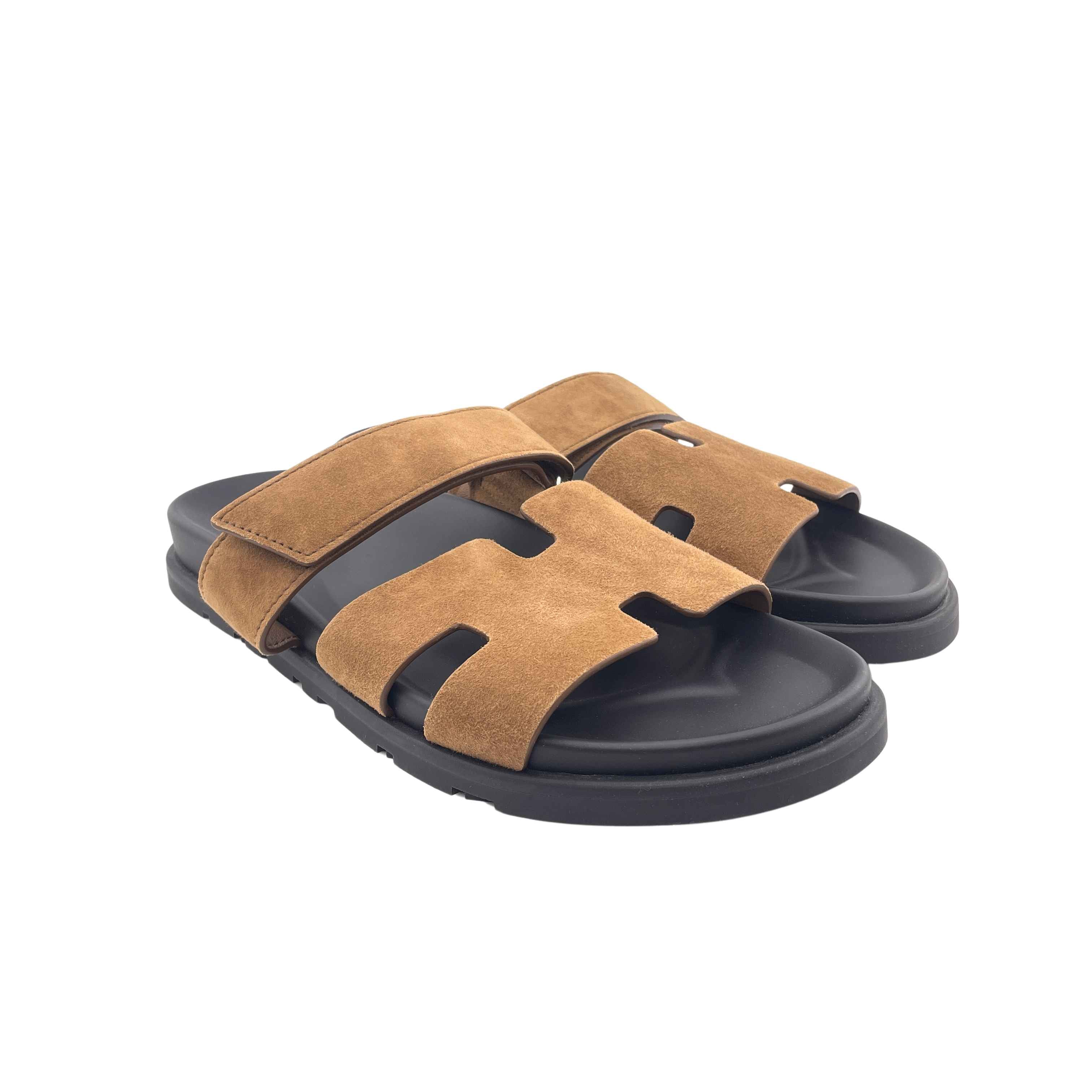 Hermès Chypre Sandal Gold Suede