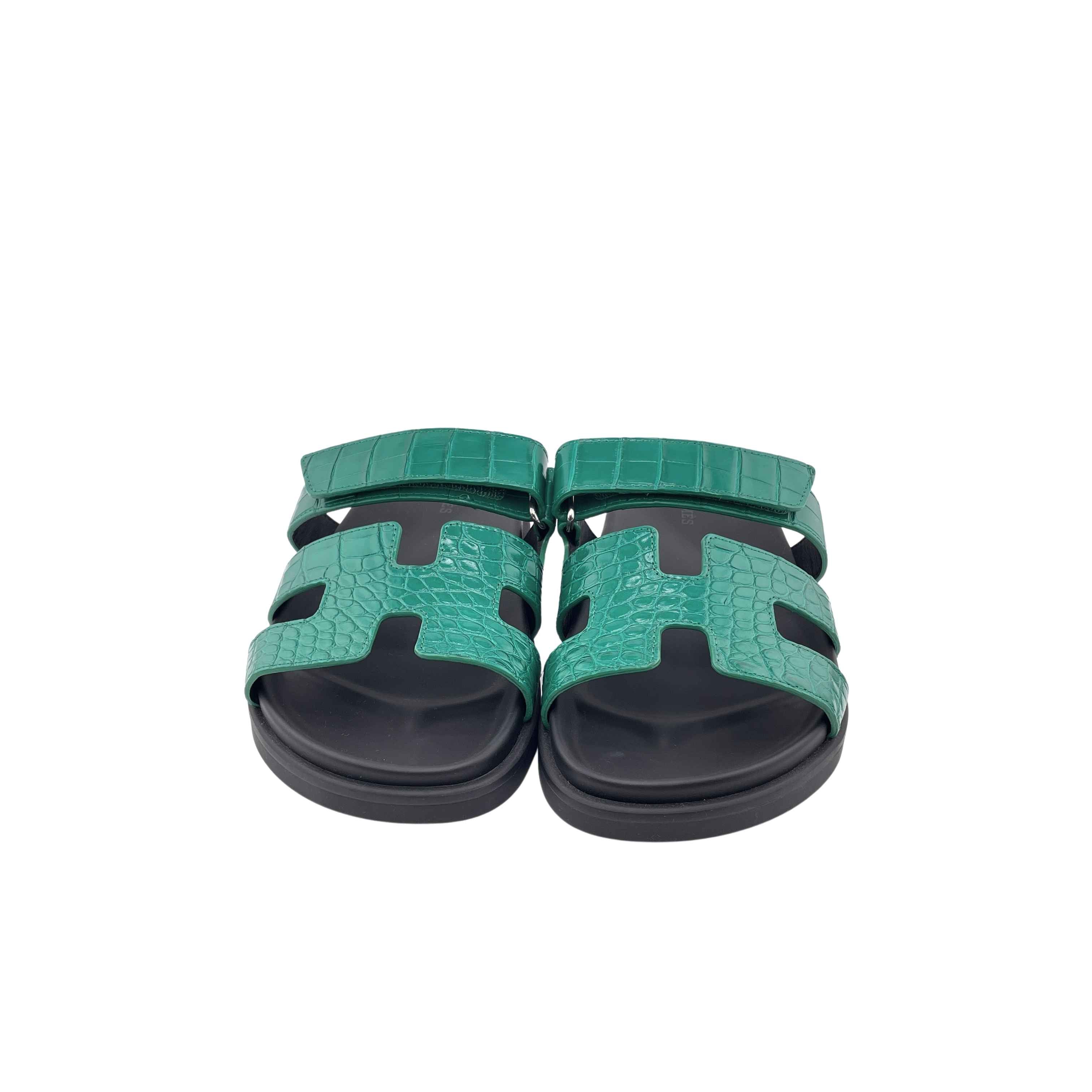 Hermès Chypre Sandal Emerald Shiny Gator
